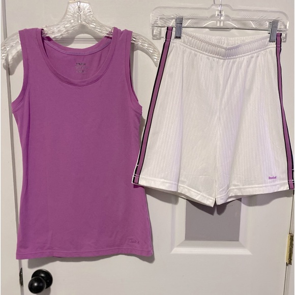 Reebok Athletic Shorts & Matching Reebok Tee Shirt - Picture 2 of 8